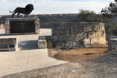 PerryPath2022_9428Lion